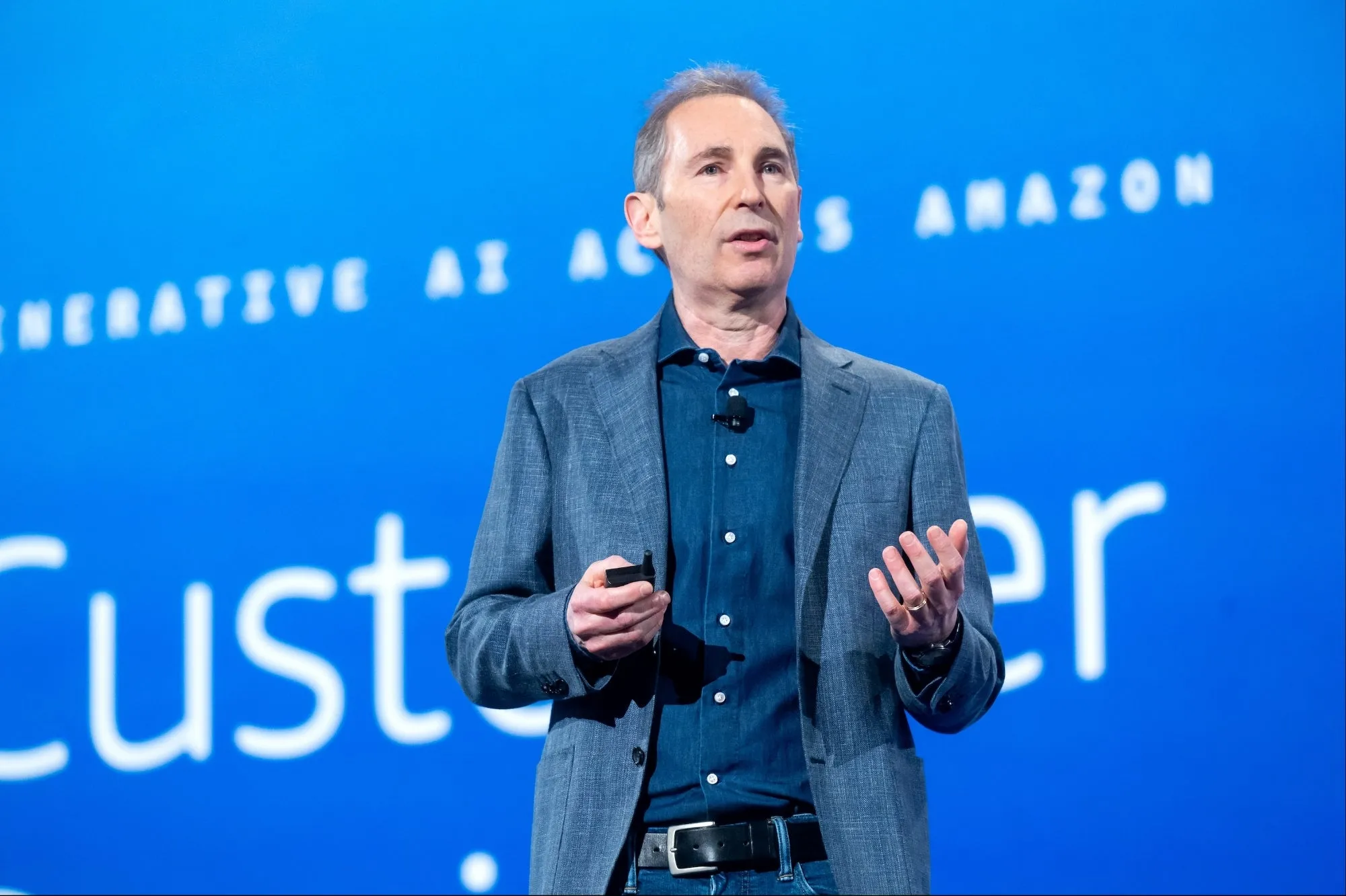 Here’S What Amazon Is Doing To Cut Down On Middle Management Here’S What Amazon Is Doing To Cut Down On Middle Management