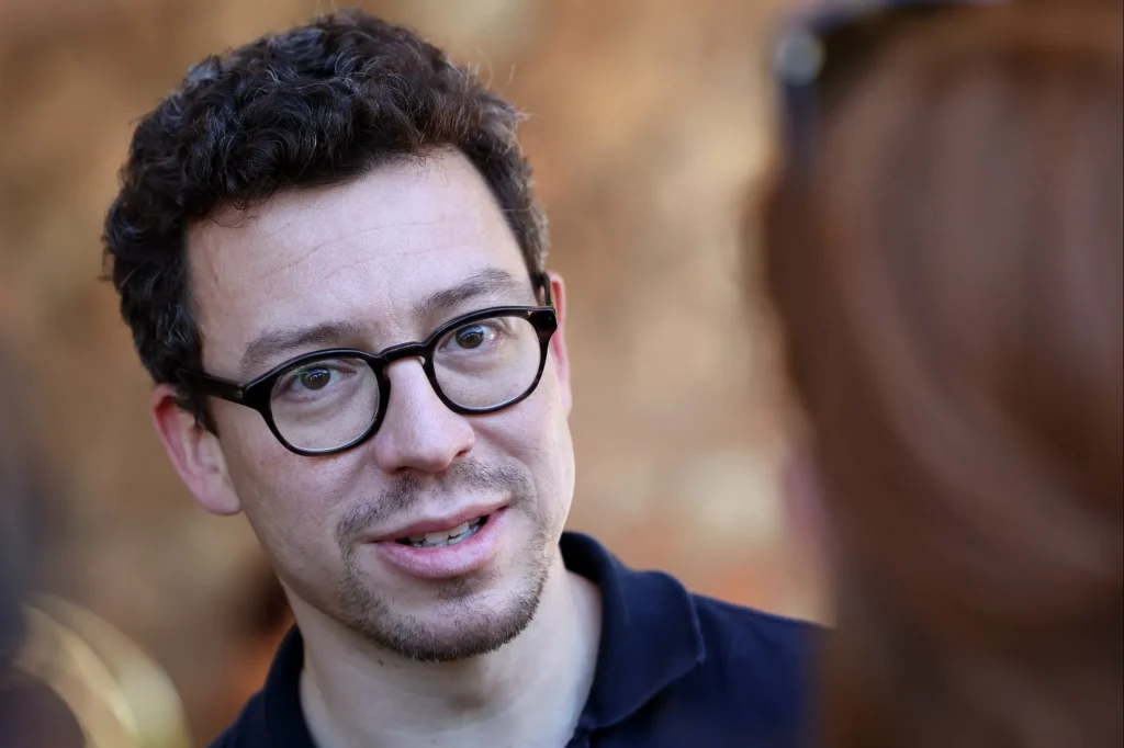 Duolingo Will Substitute Commitment Employees With Ai, Ceo Says Duolingo Will Substitute Commitment Employees With Ai, Ceo Says