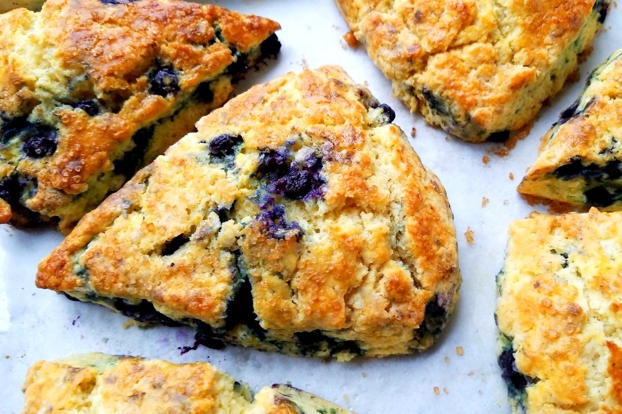 Simple Blueberry Scones (With Frozen Blueberries)