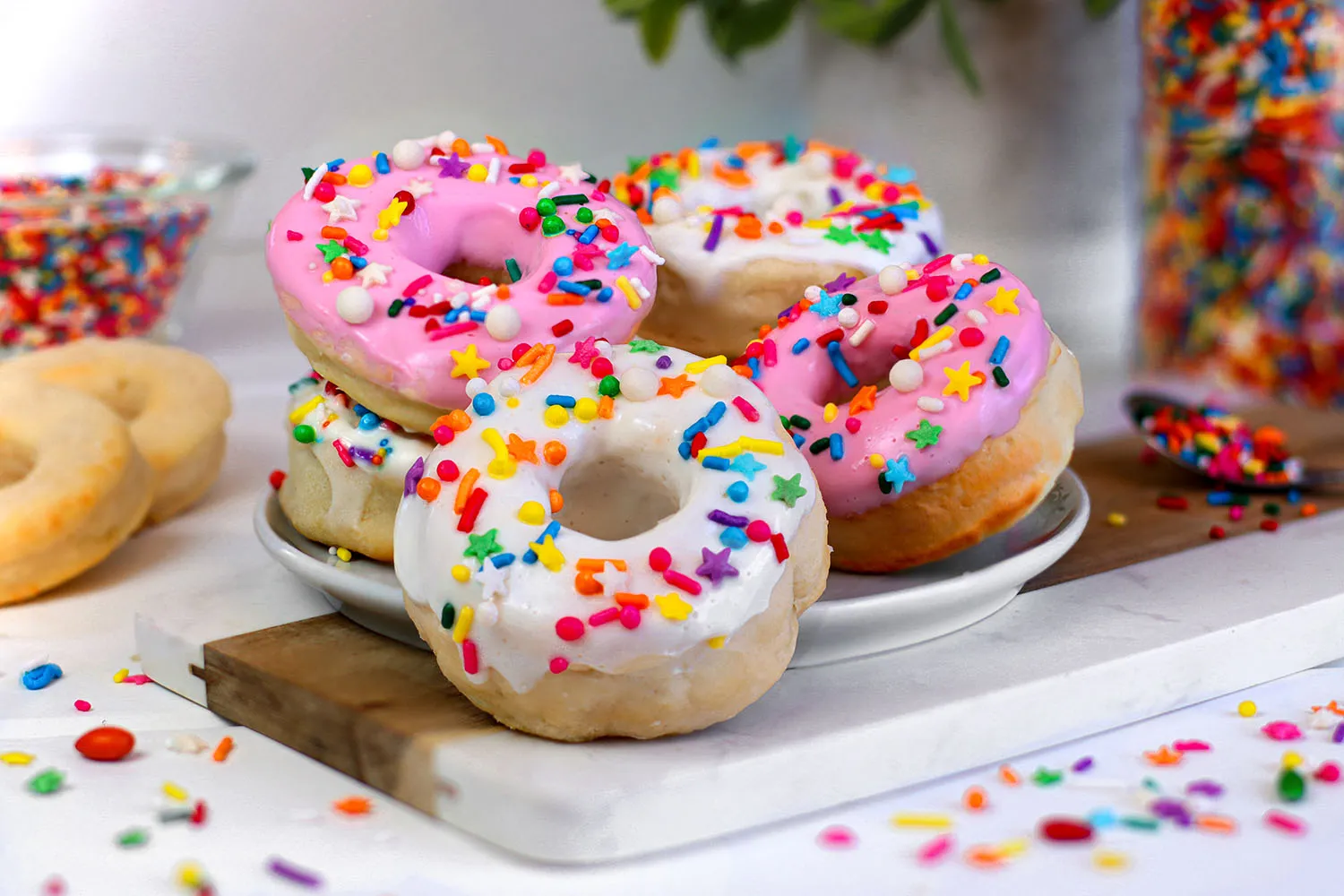Simple Wind Fryer Donuts – Made With Greek Yogurt!
