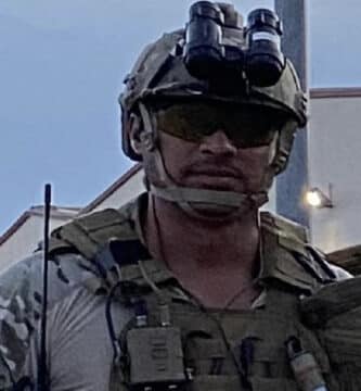 Being Have compatibility To Lend Actually Stored Chris Ferrell’s Moment