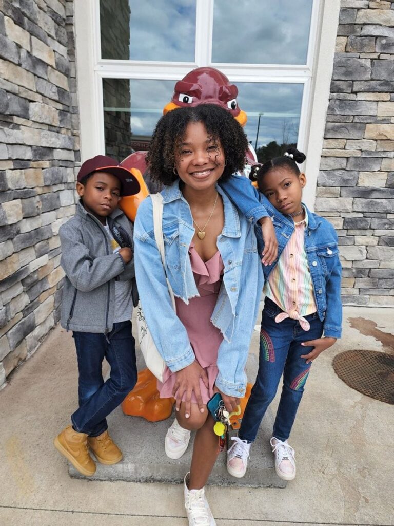 Residing with Bipolar Problem – HealthyWomen