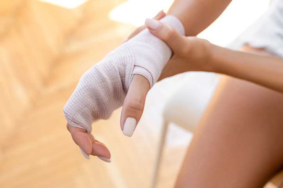 What Is CRPS? – HealthyWomen